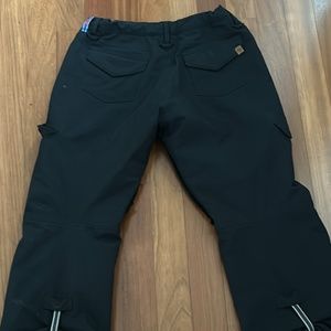 Women’s black Burton snowboard/ski pants dryride